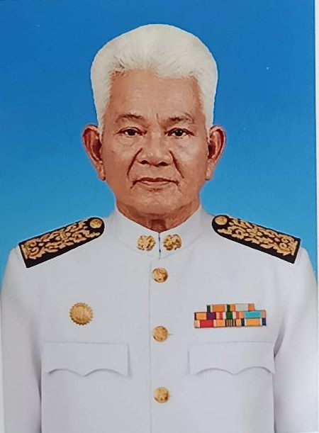 นายสลัด ส่งทวย