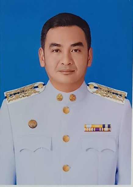 นายจงรักษ์ จันทร์ทอง